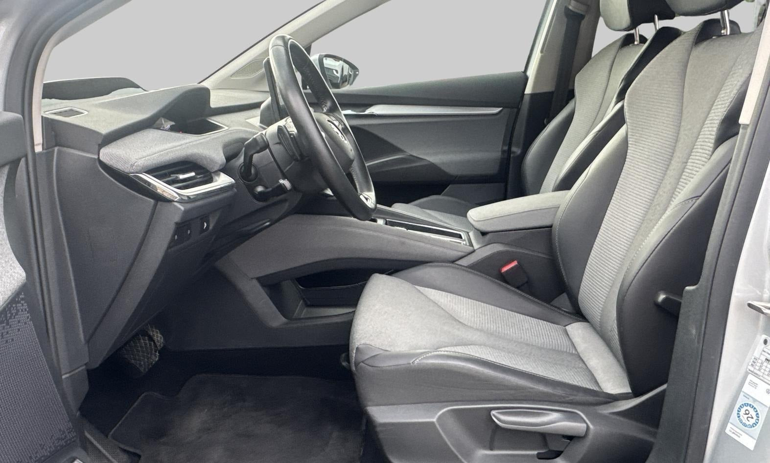 Sølv Skoda Enyaq fra 2023