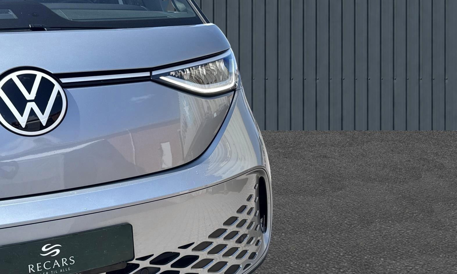 Sølv VW ID.Buzz fra 2025