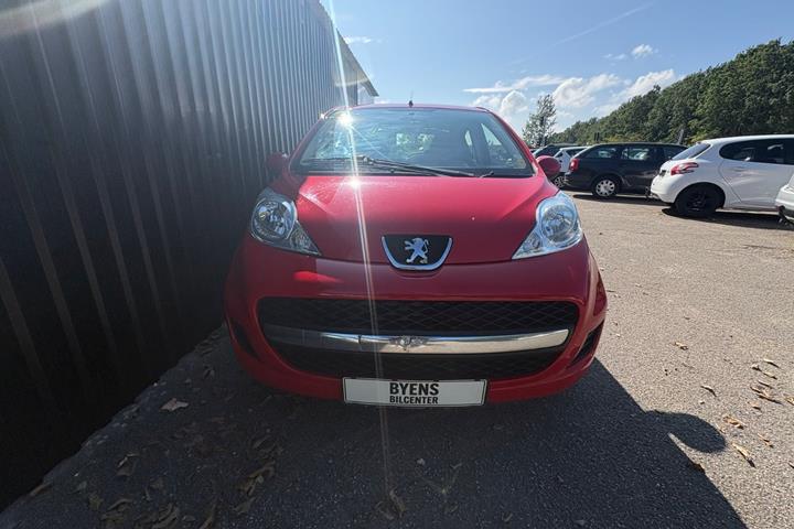undefined Peugeot 107 fra 2010