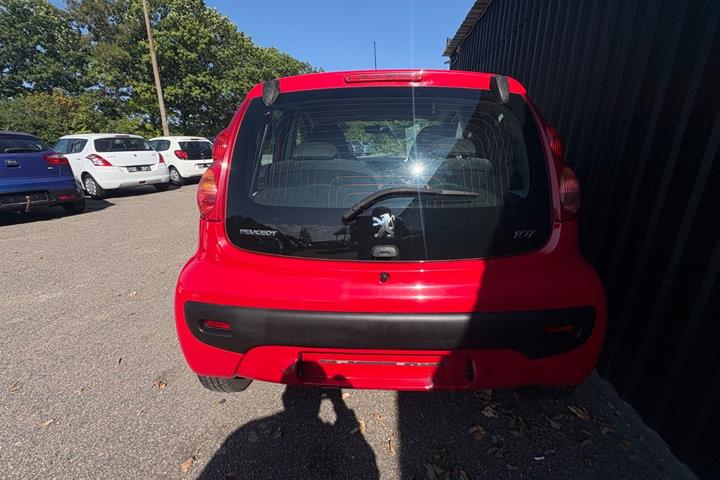 undefined Peugeot 107 fra 2010
