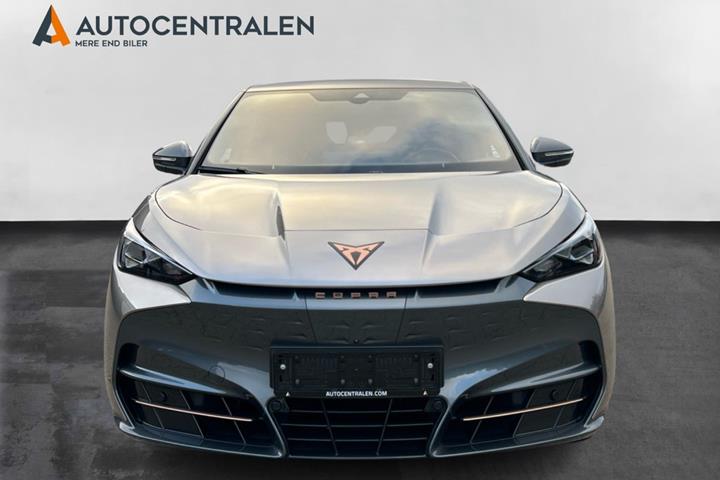 Beige Cupra Tavascan fra 2024