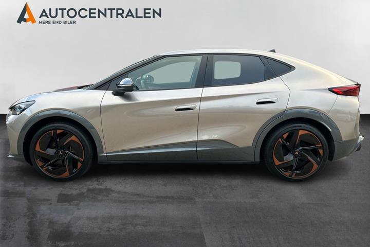 Beige Cupra Tavascan fra 2024