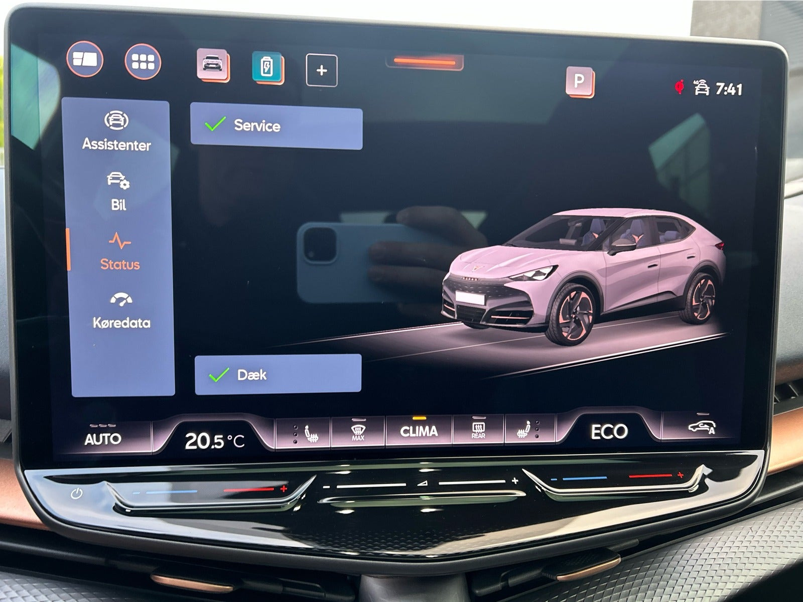 Beige Cupra Tavascan fra 2024