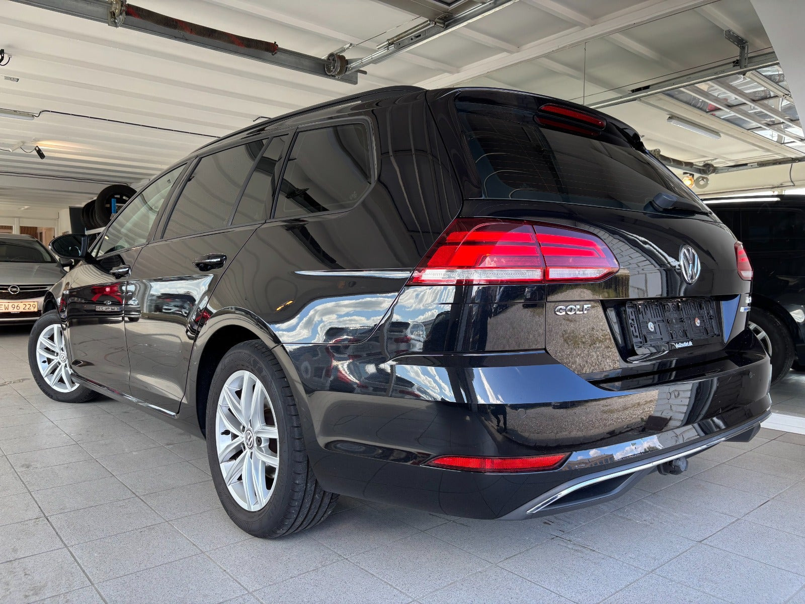 Sort VW Golf VII fra 2018