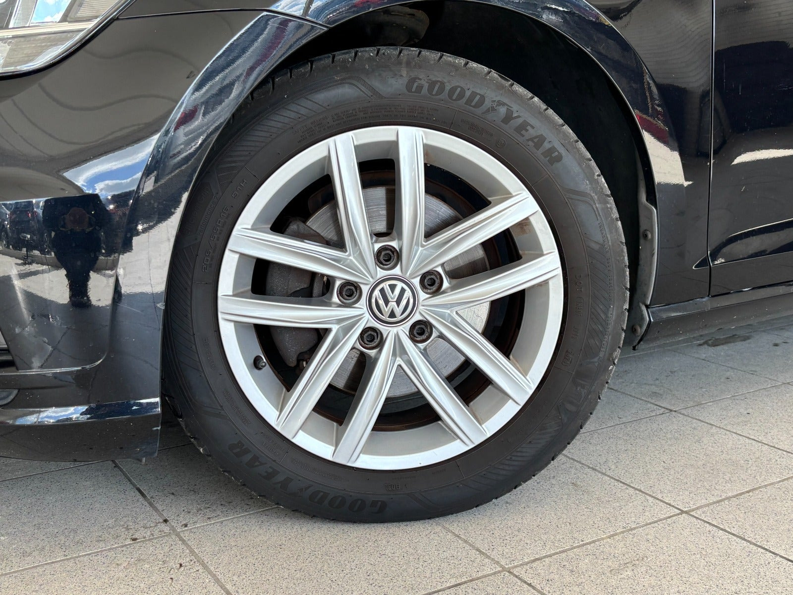 Sort VW Golf VII fra 2018