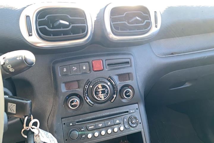 Grå Citroën C3 Picasso fra 2015