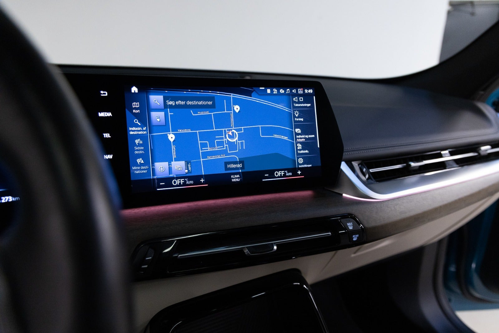 Blå BMW iX1 fra 2023
