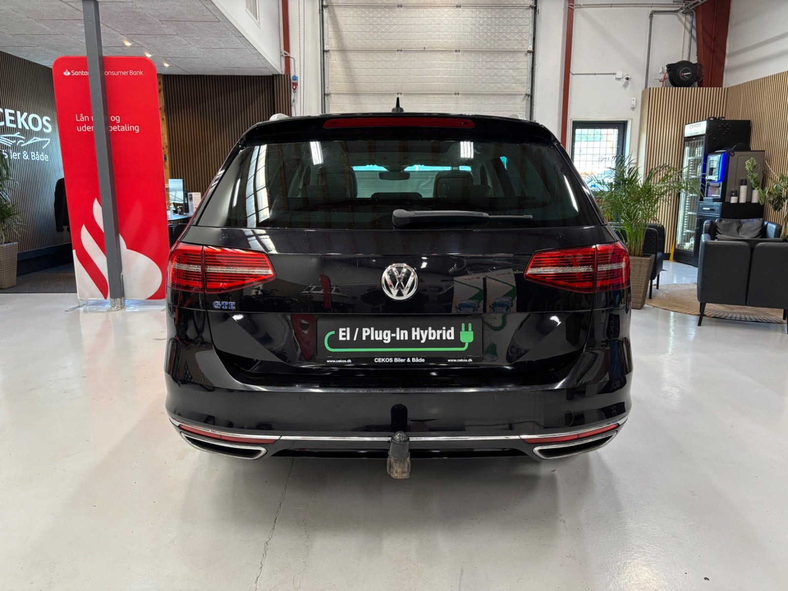 Sort VW Passat fra 2018