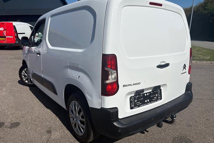 Hvid Citroën Berlingo fra 2019