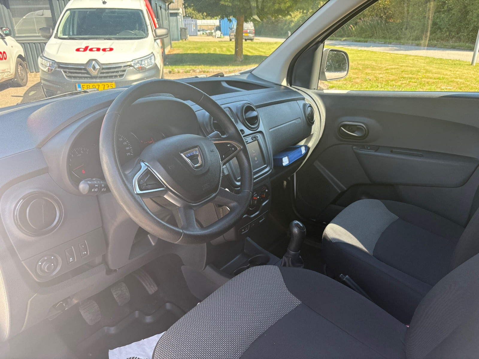Hvid Dacia Dokker fra 2019