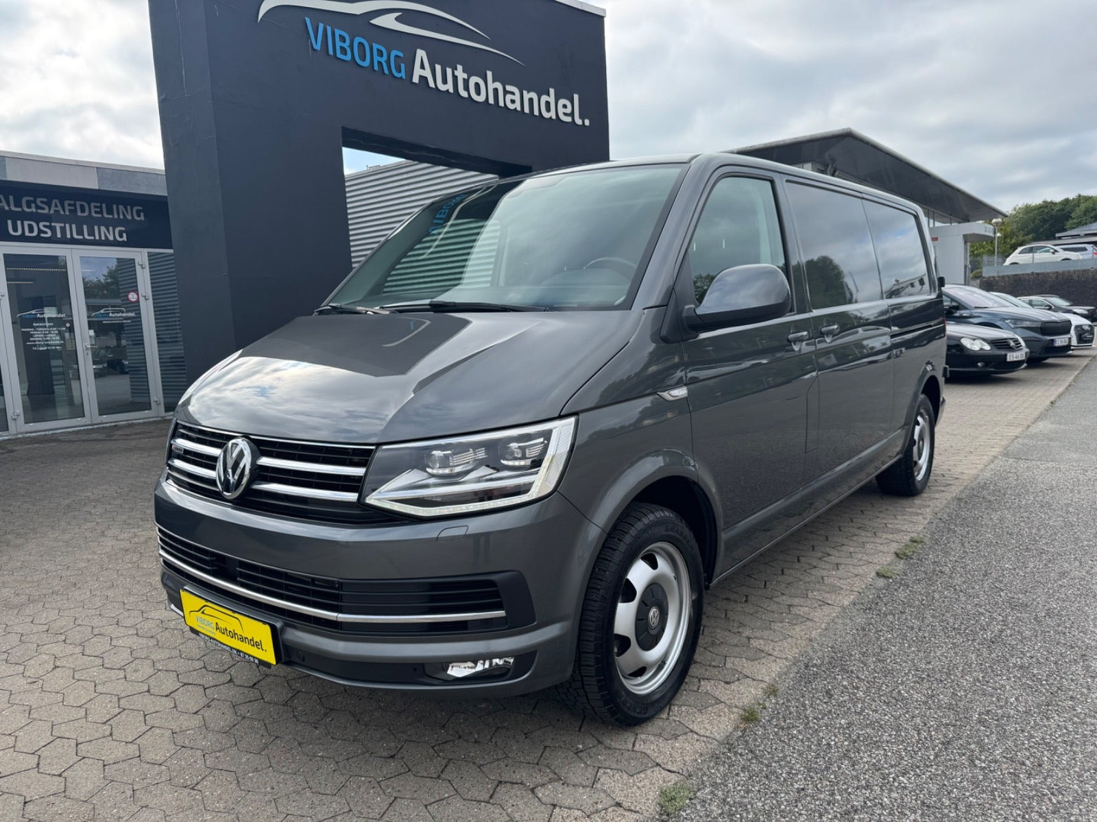 VW Transporter 2,0 TDi 199 Kassevogn DSG 4Motion lang