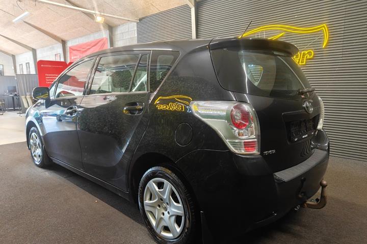 undefined Toyota Verso fra 2010