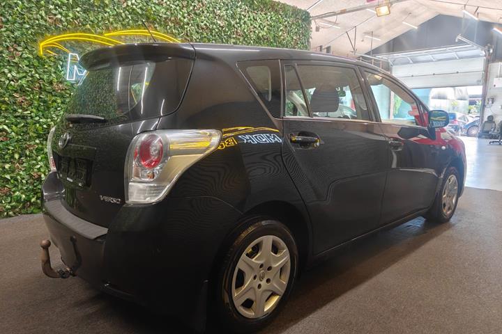 undefined Toyota Verso fra 2010