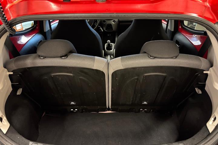 Rød Toyota Aygo fra 2021