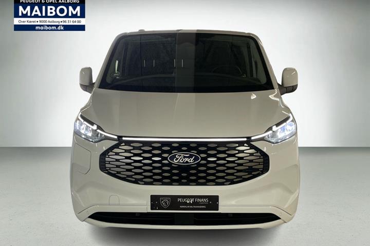 Hvid Ford E-Transit Custom 320 L1 fra 2026