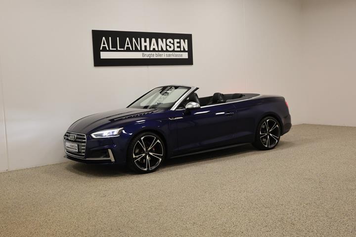 Blå Audi S5 fra 2017