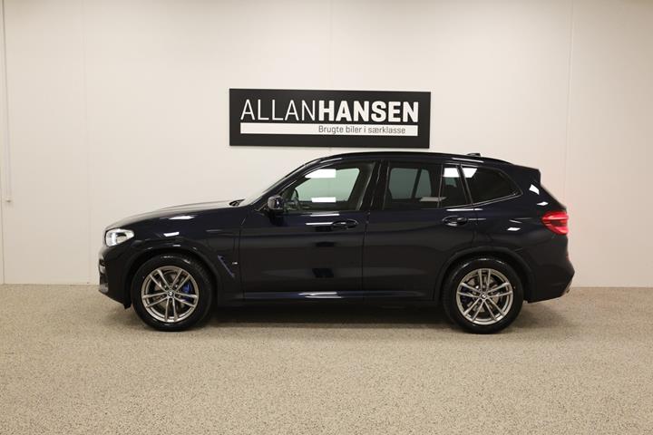 Sort BMW X3 fra 2021
