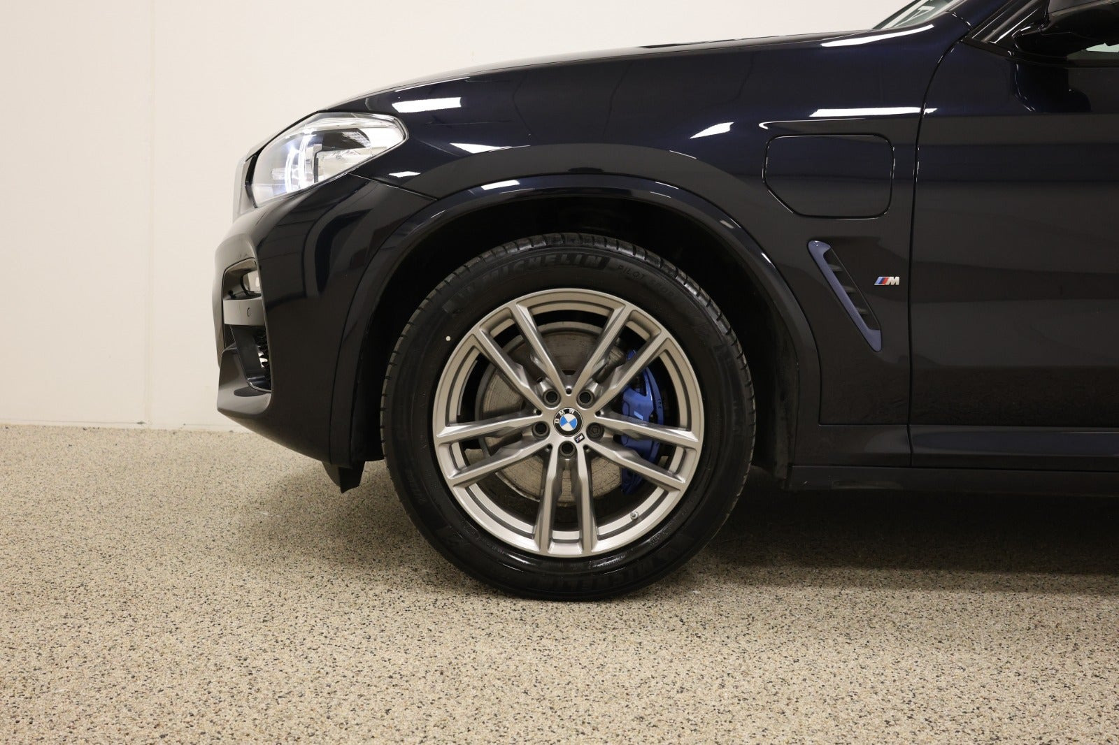 Sort BMW X3 fra 2021