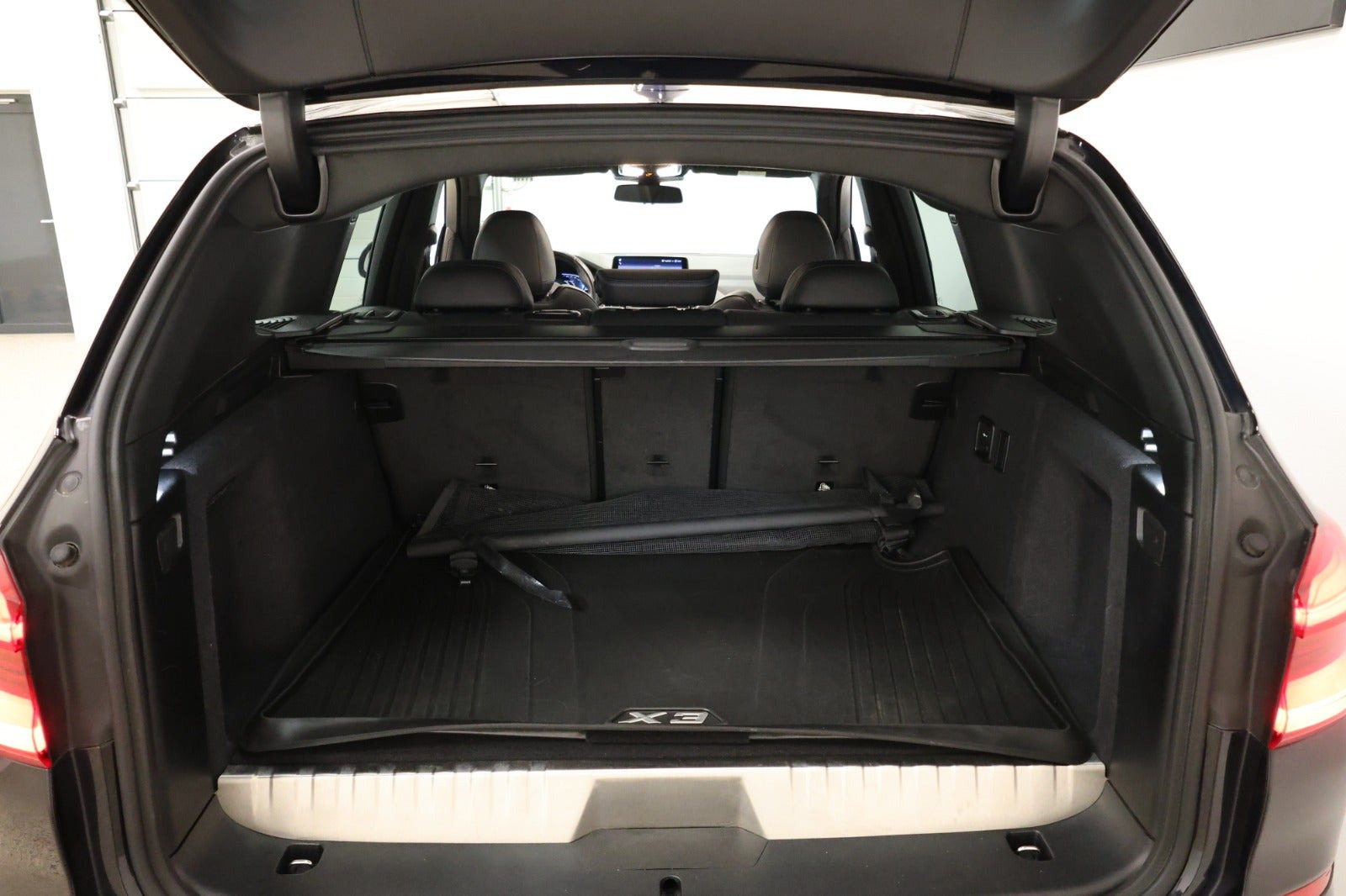 Sort BMW X3 fra 2021