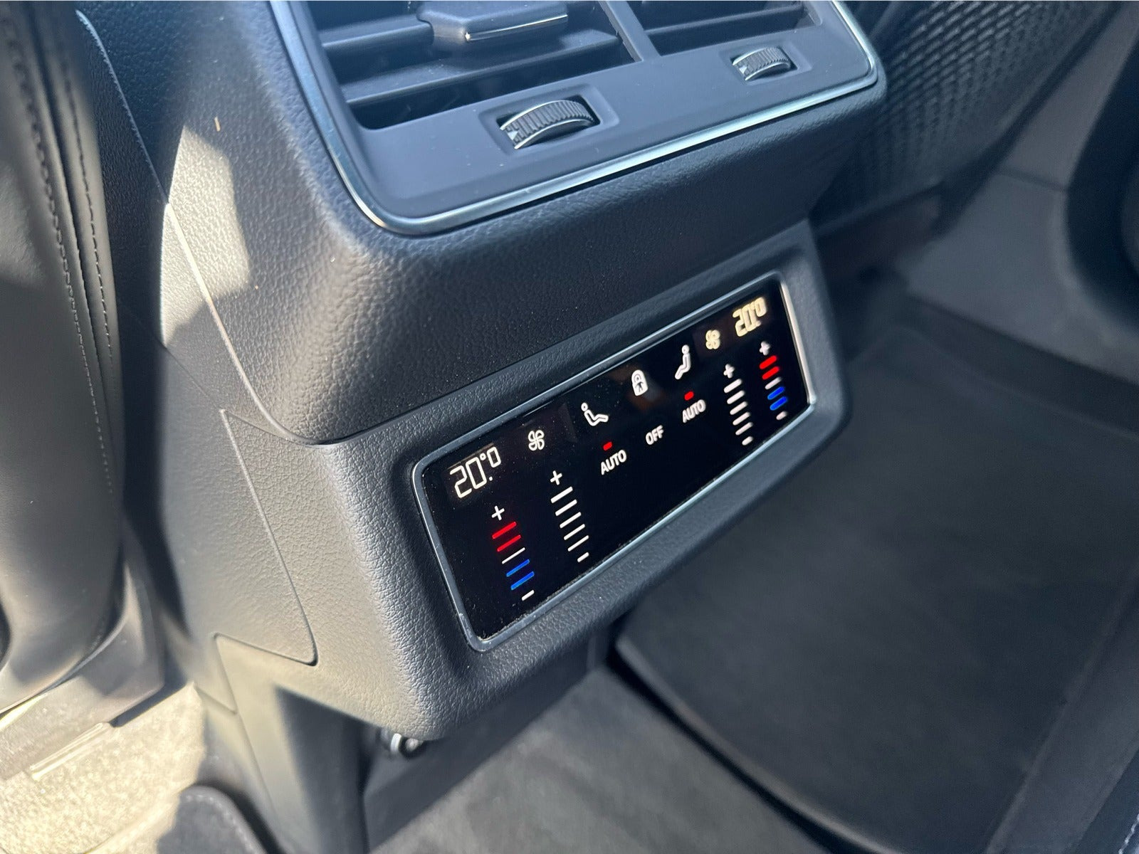 Sort Audi e-tron fra 2022