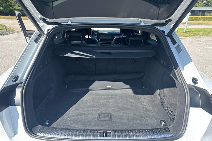 Sort Audi e-tron fra 2022