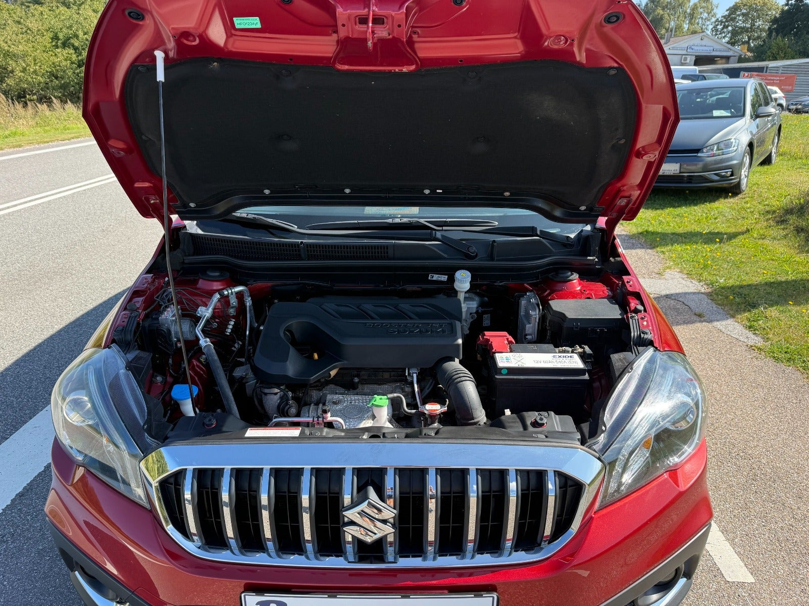 Rød Suzuki S-Cross fra 2018