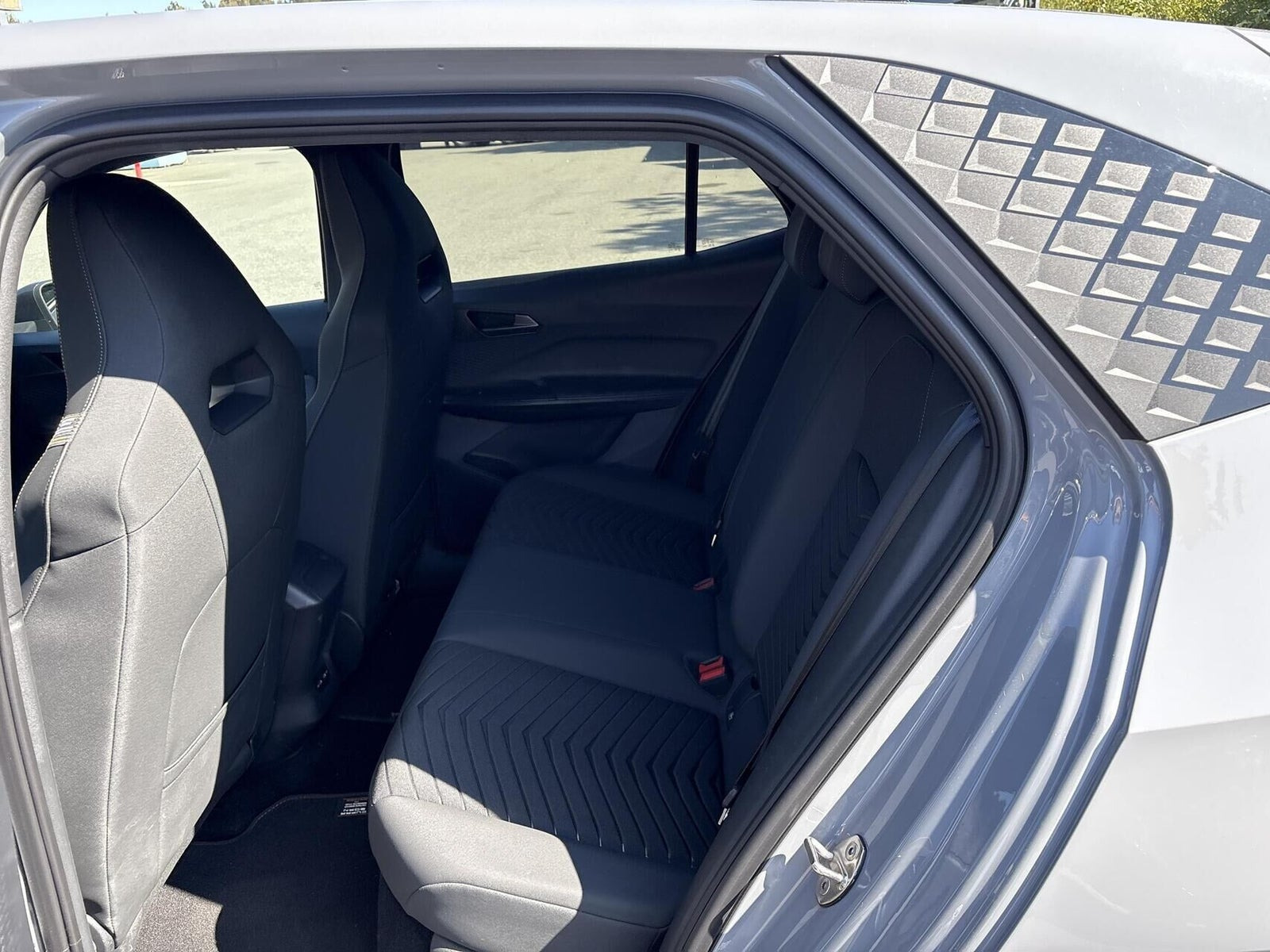 Grå Cupra Born fra 2024