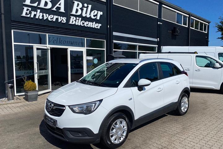 Hvid Opel Crossland X fra 2019