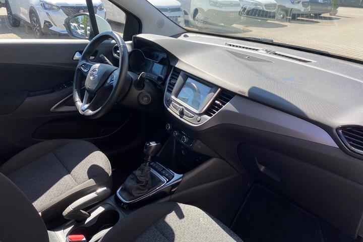 Hvid Opel Crossland X fra 2019