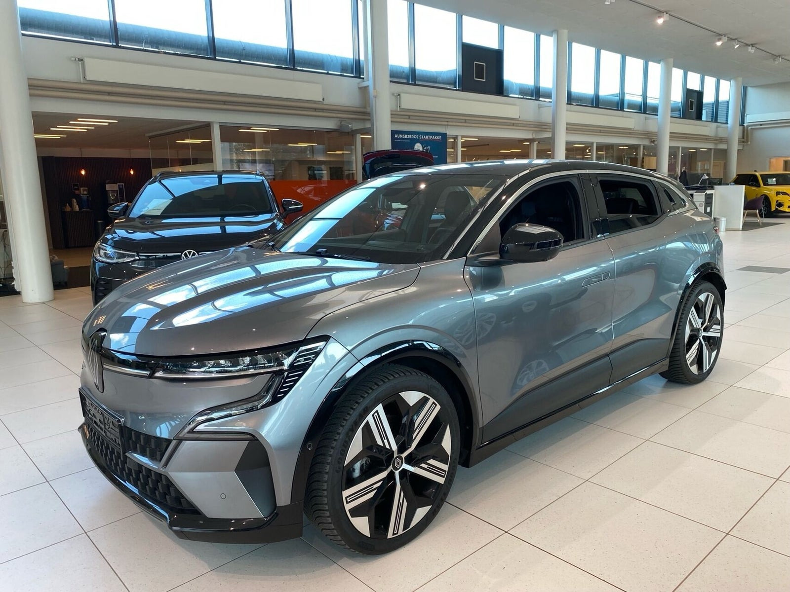 Renault Megane E-Tech 60 Iconic