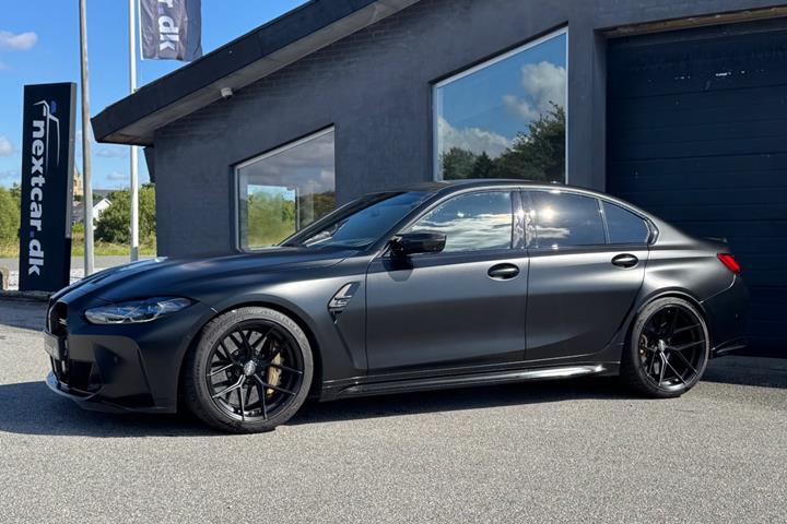 Sort BMW M3 fra 2022