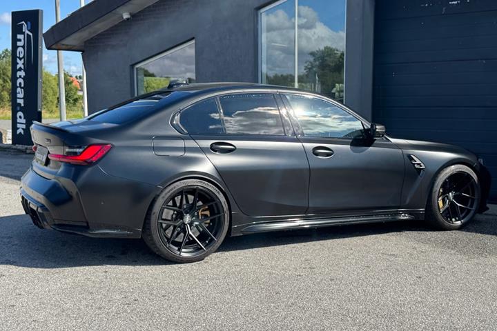 Sort BMW M3 fra 2022