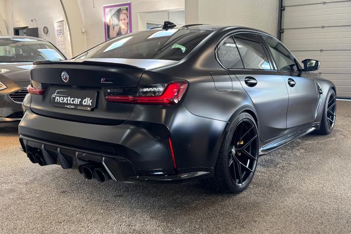 Sort BMW M3 fra 2022