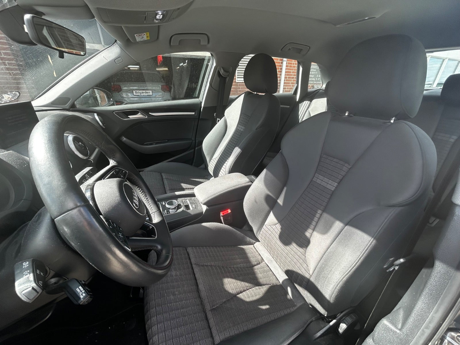 Grå Audi A3 fra 2020