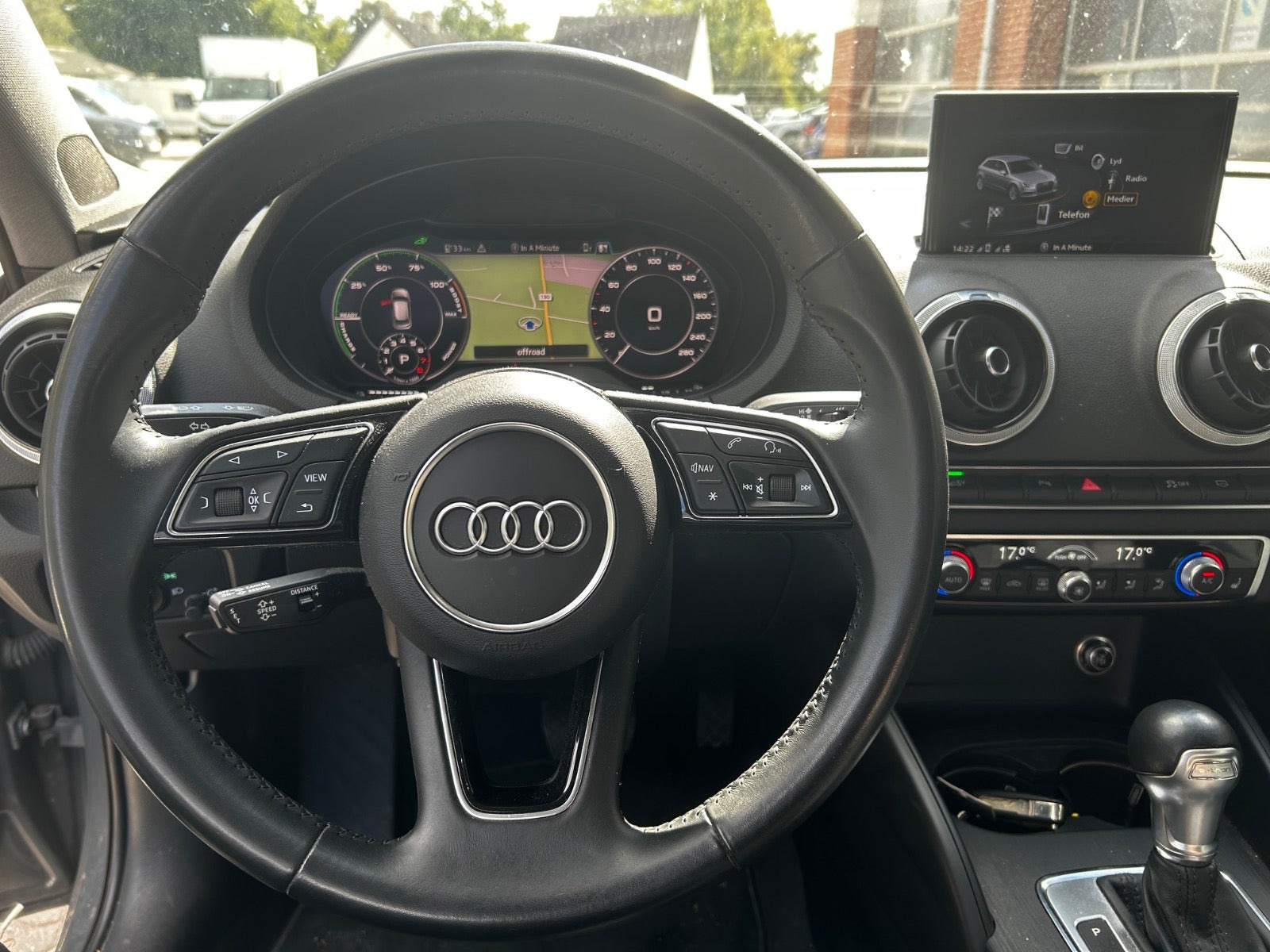Grå Audi A3 fra 2020