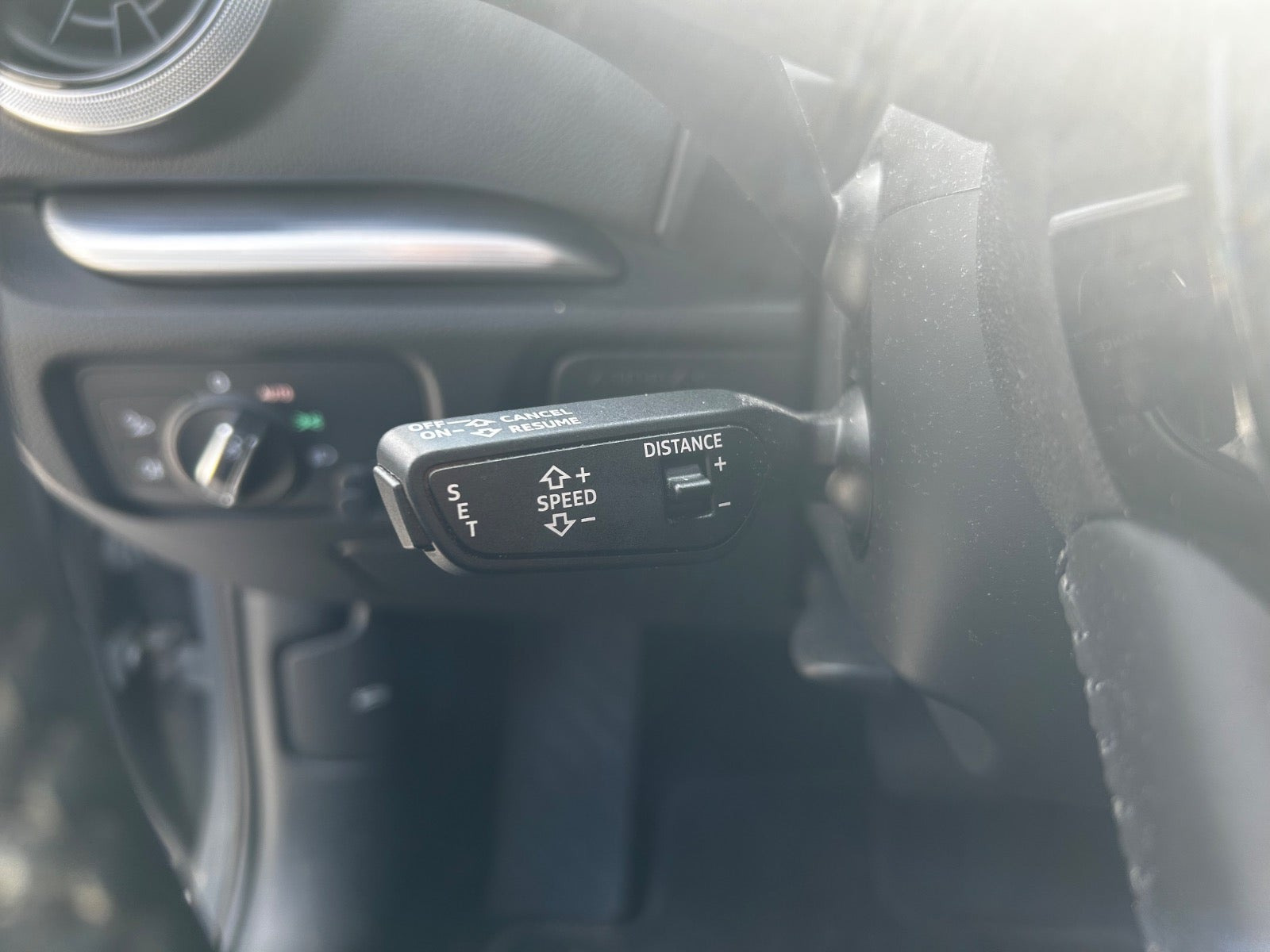 Grå Audi A3 fra 2020