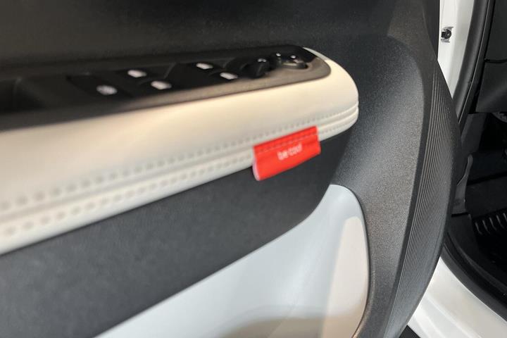 Hvid Citroën ë-C3 fra 2026