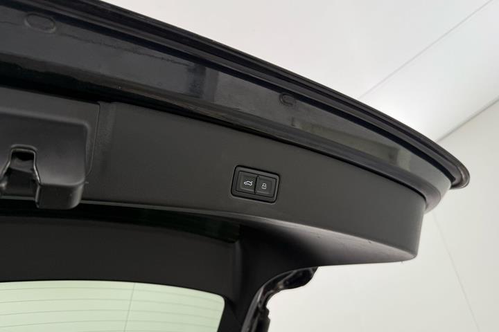 Sort Audi Q4 fra 2023