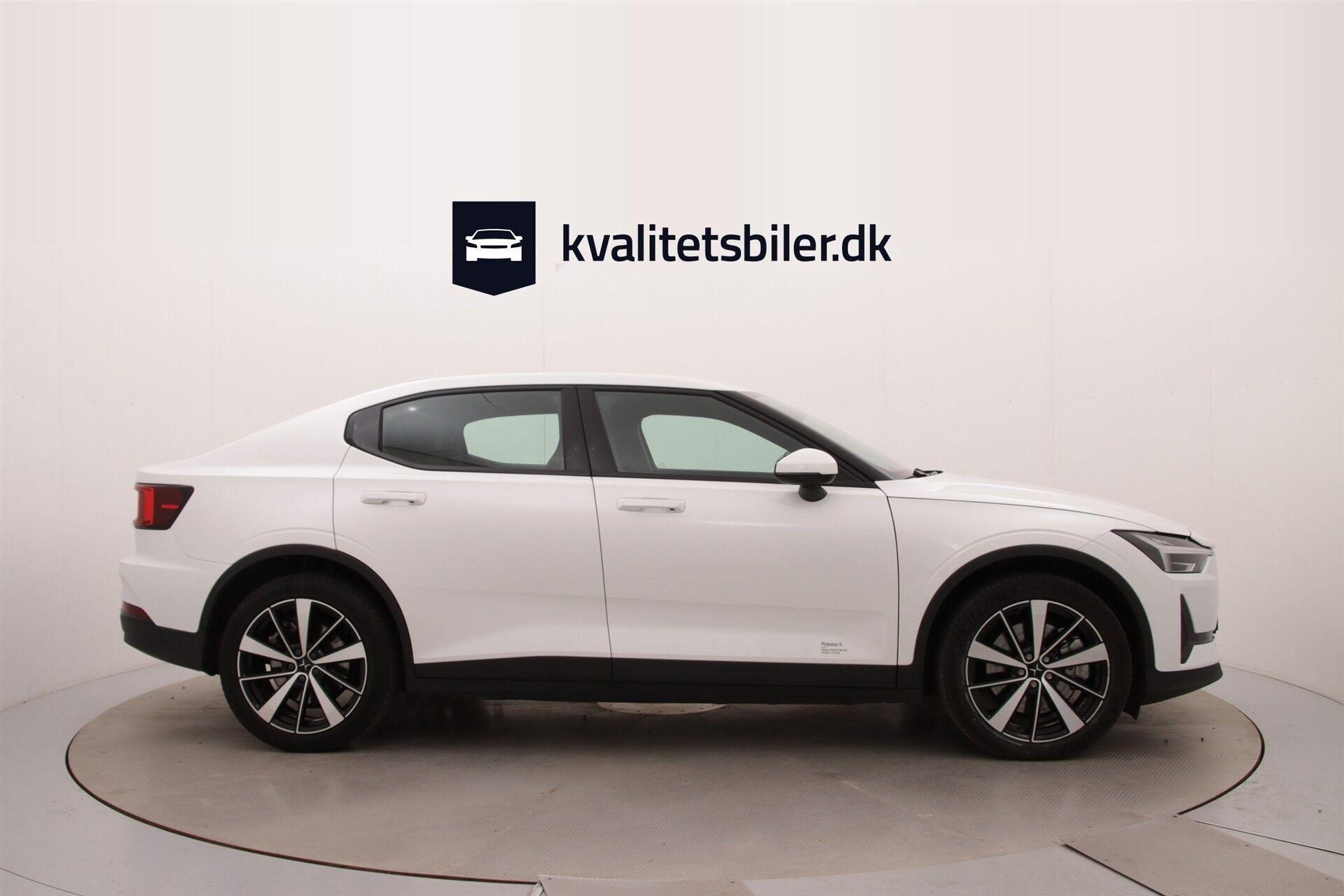 Hvid Polestar 2 fra 2021