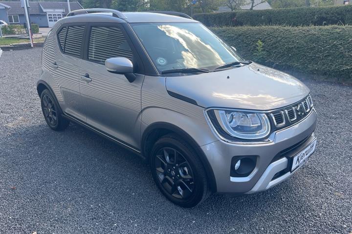 Sølv Suzuki Ignis fra 2023