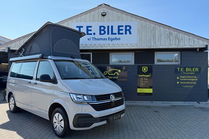 Grå VW California fra 2021