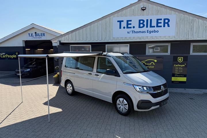 Grå VW California fra 2021