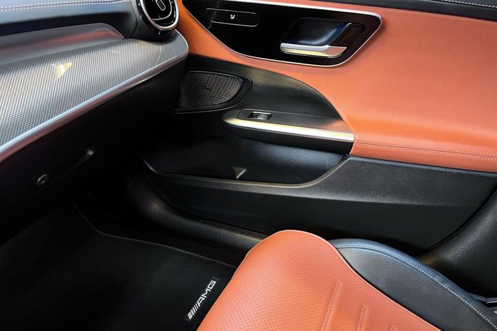Hvid Mercedes C220 d fra 2022