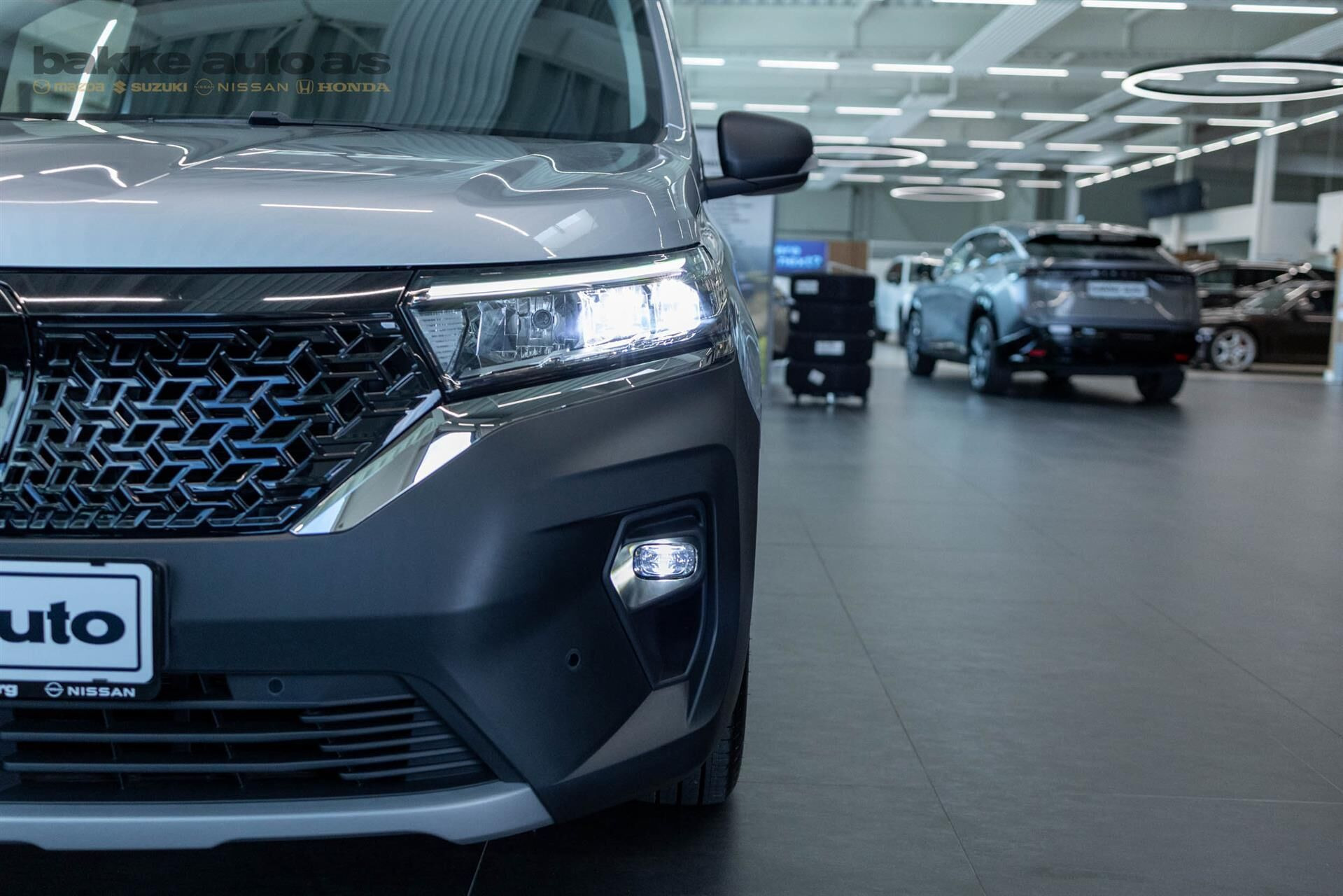 Sølv Nissan Townstar fra 2025