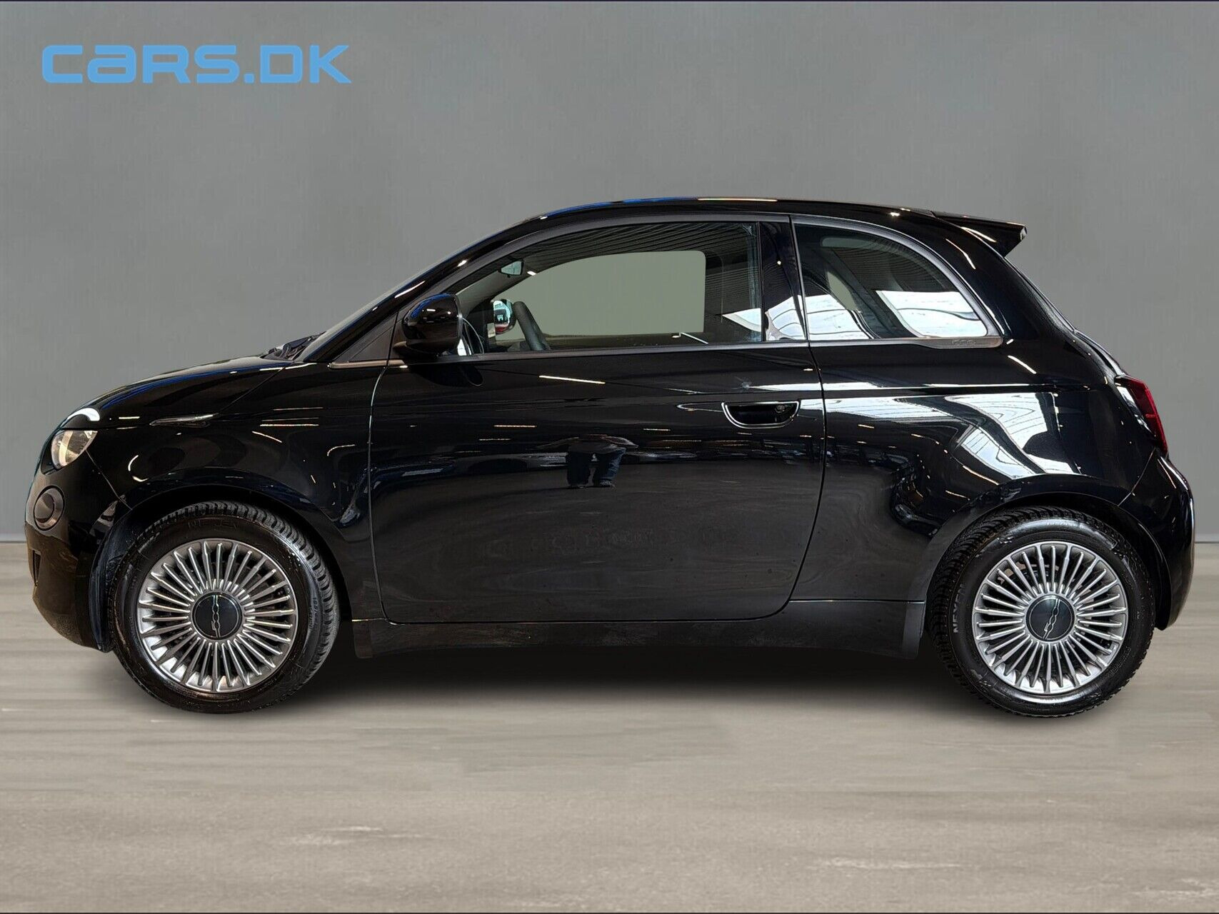 Sort Fiat 500e fra 2023