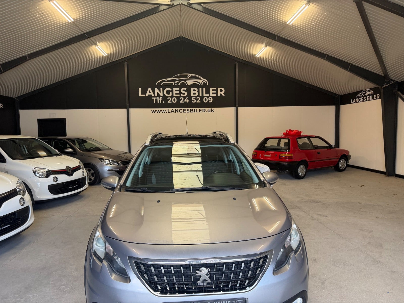 Peugeot 2008 1,6 BlueHDi 100 Allure Sky