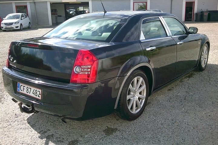 undefined Chrysler 300C fra 2007
