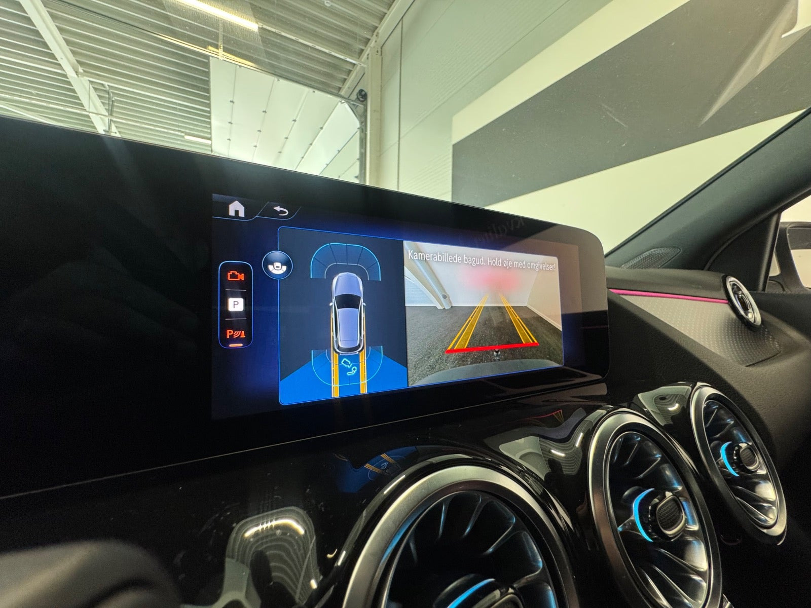 Hvid Mercedes EQA250+ fra 2025
