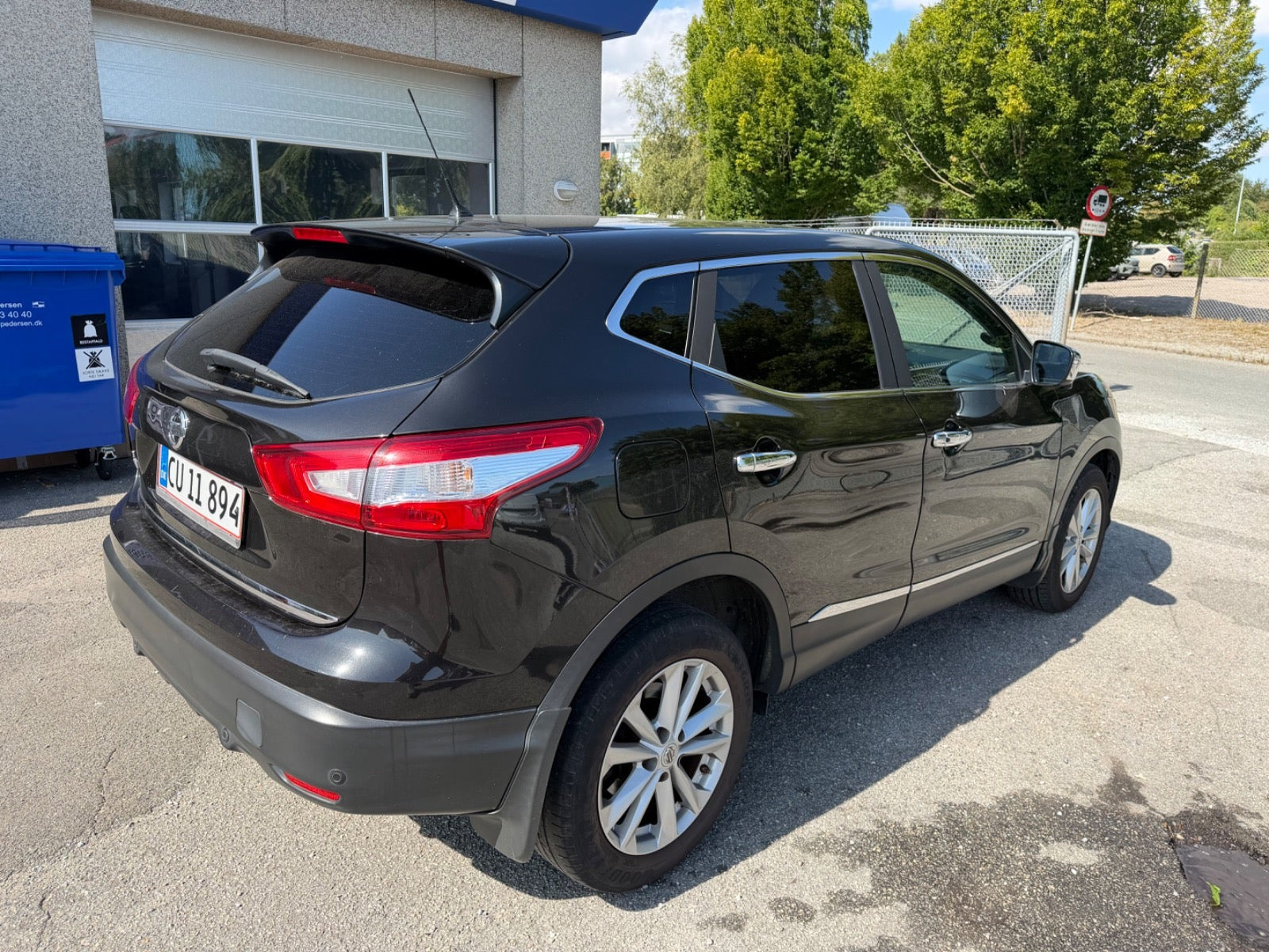 Sort Nissan Qashqai fra 2017