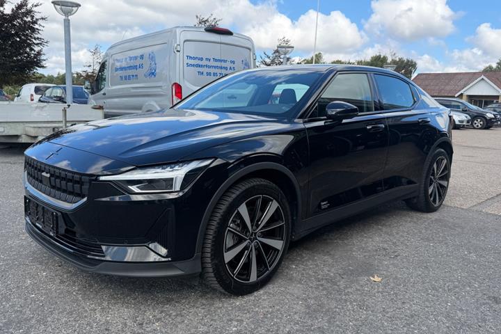 Sort Polestar 2 fra 2022